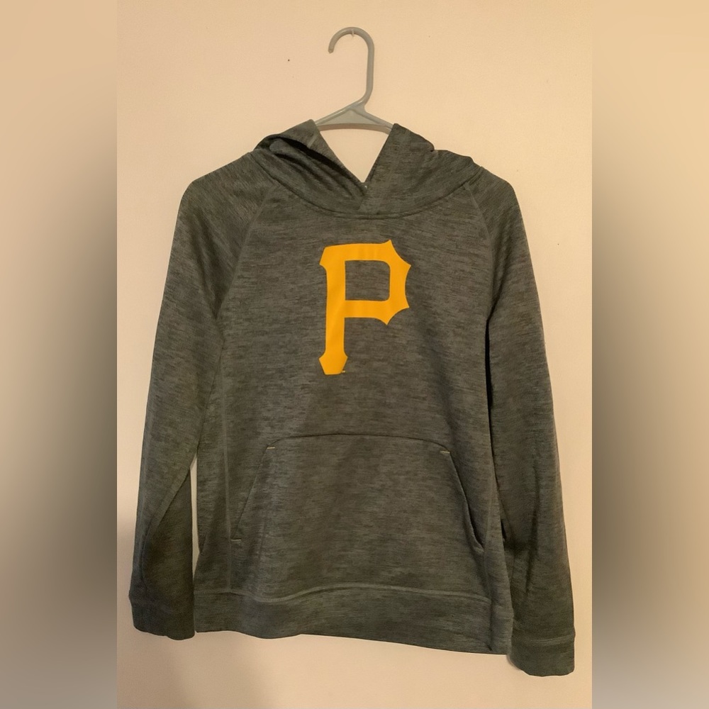 Pittsburgh Pirates Hoodie. Boys size Large 14/16